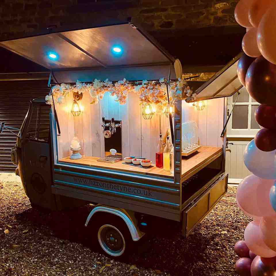 Vicky even provided a prosecco truck for the lucky ladies