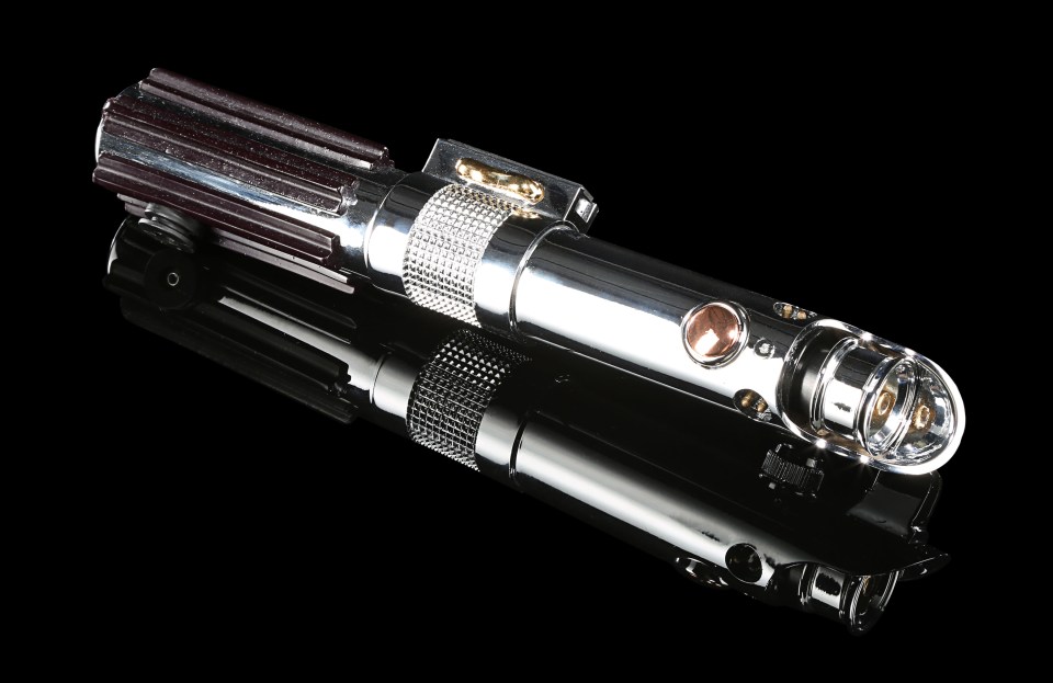 Anakin Skywalker's Lightweight Belt Lightsaber from 2005's Star Wars: Revenge of the Sith fetched £180,000