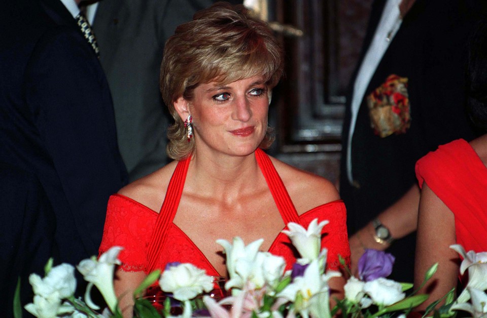 Former royal chef Darren McGrady used to always put bread and butter Creme souffle on the menu as it was Diana's favourite