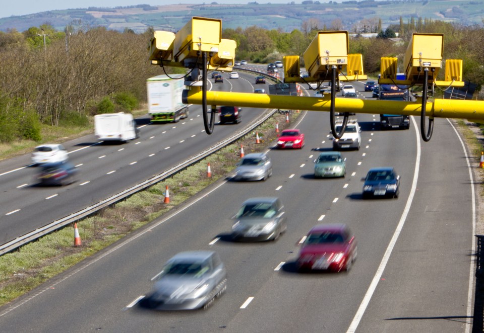 Experts warn drivers shouldn't fall for speed camera myths