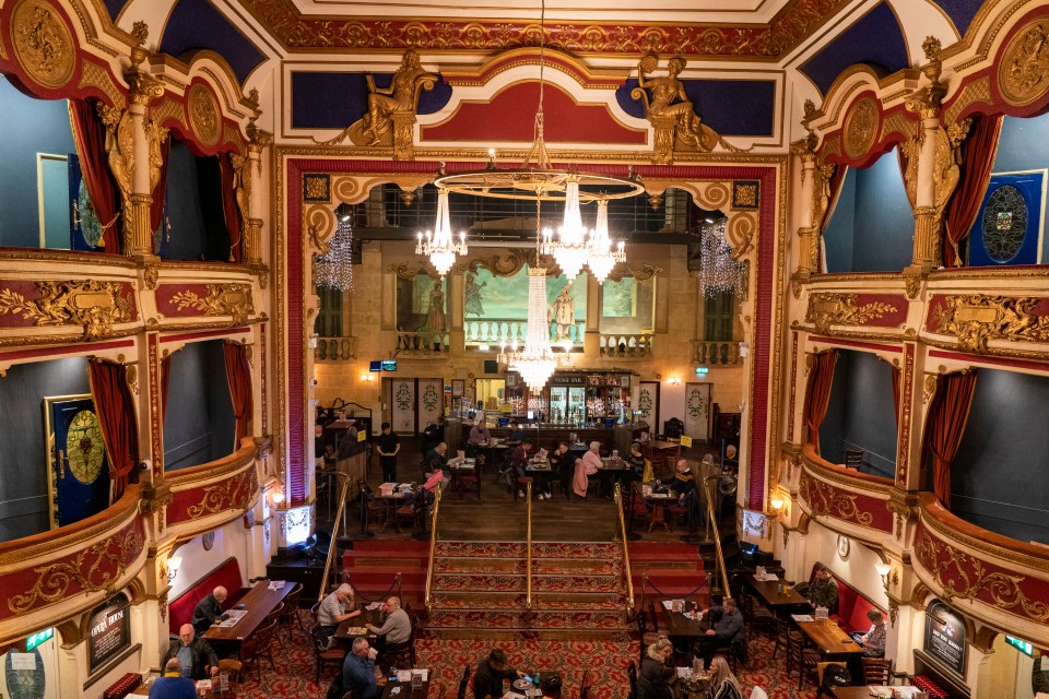 Wetherspoon Pub The Opera House in Tunbridge Wells, Kent has undergone a £700,00 renovation restoring the ornate ceiling to its former glory