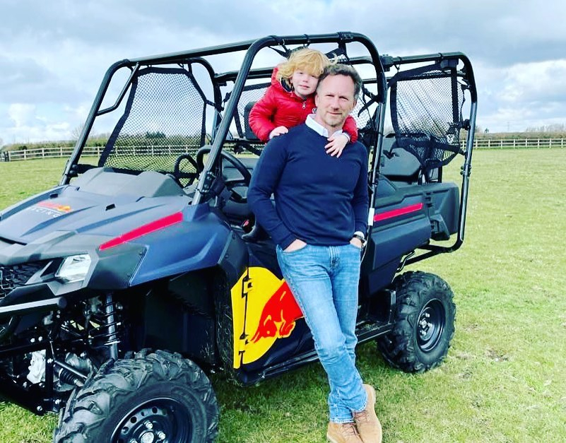 Horner and Geri have a four-year-old son, Montague