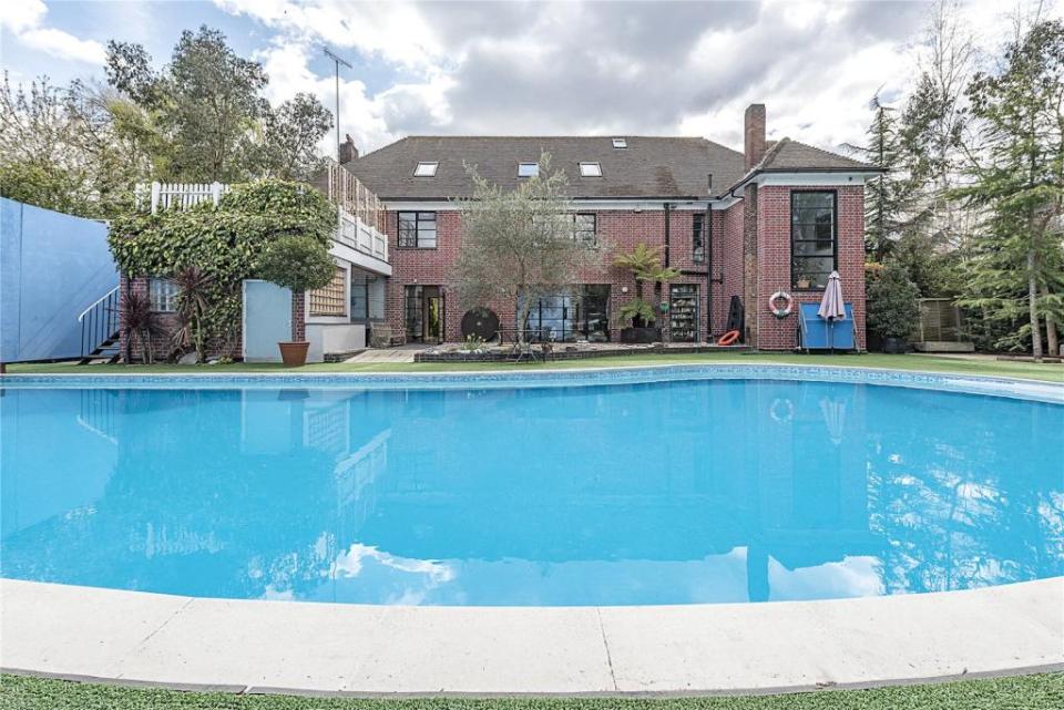 But the house still has a huge pool as was featured in the Channel 4 show