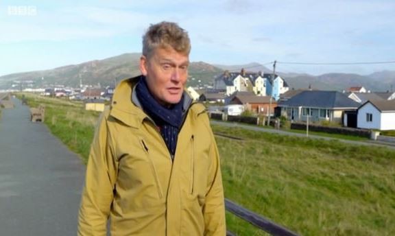 Tom began by explaining that the Welsh village was at risk of flooding, much to the dismay of viewers