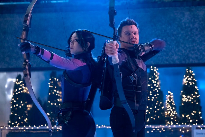  Jeremy Renner and Hailee Steinfeld star in Hawkeye