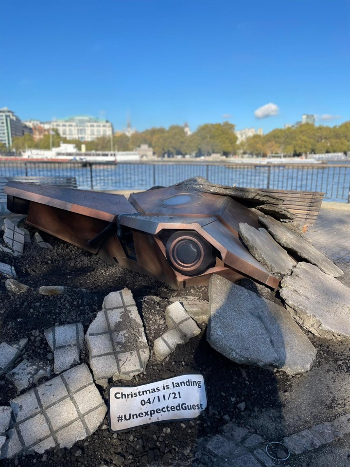 Some Londoners spotted this 'crashed spaceship' earlier this week on the Southbank