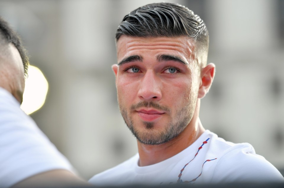 Tommy Fury pulled out of fighting Jake Paul with a broken rib