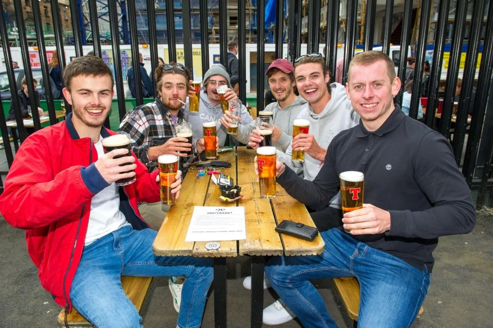 Brits could still be able to booze outside in groups of six if restrictions are imposed