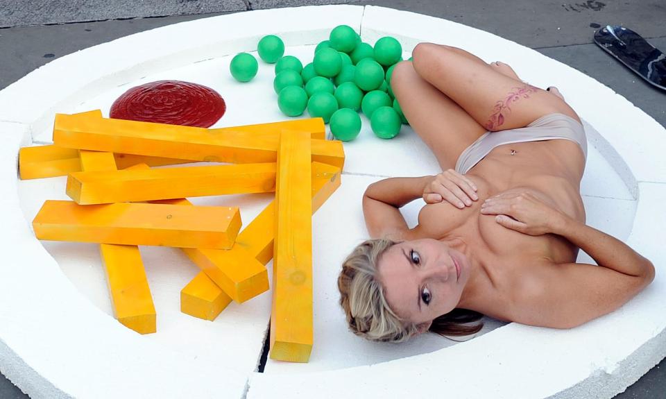 The broadcaster, who is vegan, posed naked by a plate of chips in 2011