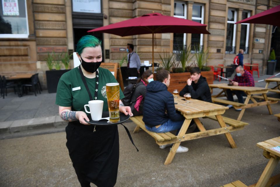 Outdoor pints could return under a circuit-breaker after Christmas