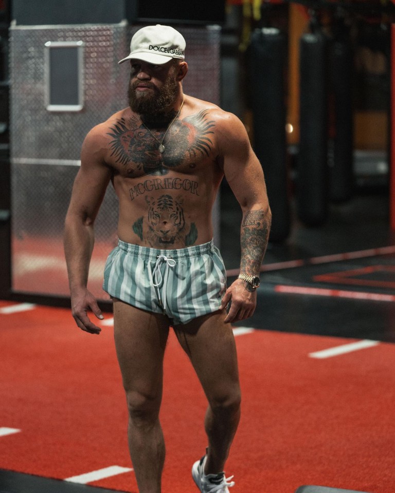 McGregor recently revealed he's weighing a whopping 86kg