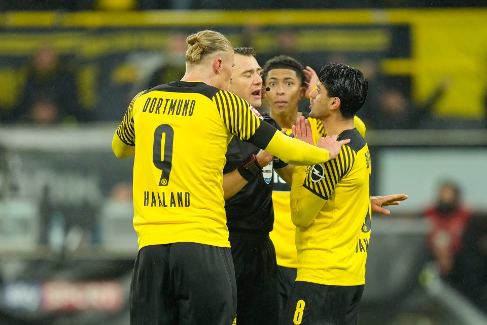 Dortmund protest Felix Zwayer's - who has previously been banned for match fixing - penalty decision