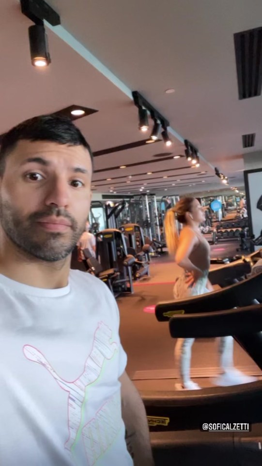 Aguero has shared some snaps of he and girlfriend Sofia