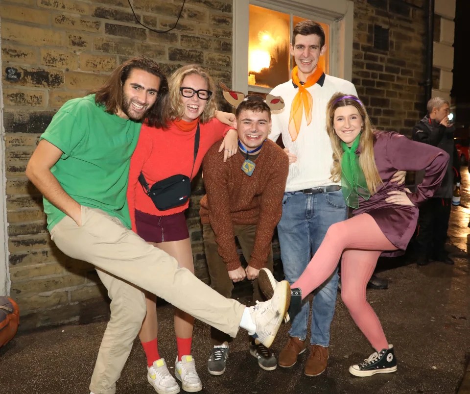 Friends dressed as the Scooby Doo crew for a party