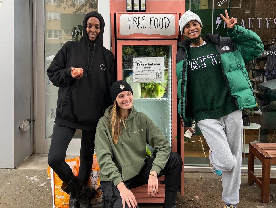 Imaan shared pictures of her and pals volunteering for One Love Community Fridge