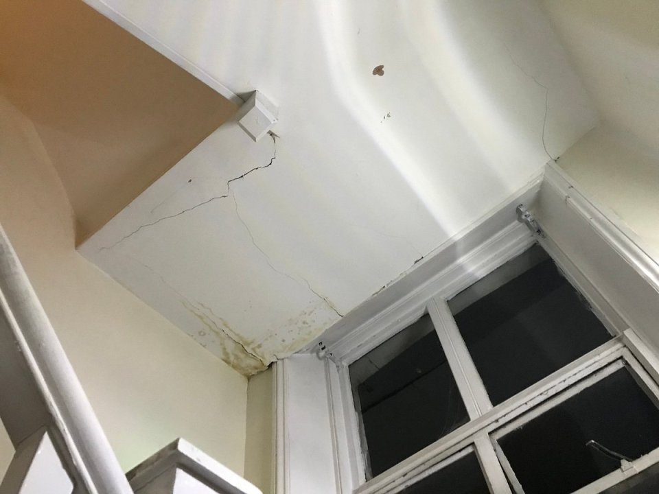 Cracks and stains on the ceiling