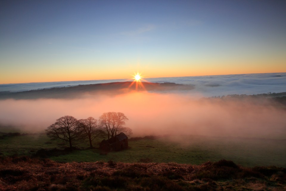 A foggy sunrise in The Roaches in the Peak District