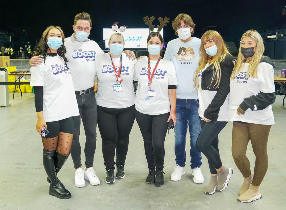 Sharon Gafka, Booby Norris, senior clinical support lead Natalie Mugabe, senior clinical support lead, Alexandra Young, Arg and Jess and Eve Gail at the event