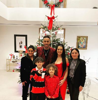 Aubameyang posing for a Christmas family photo