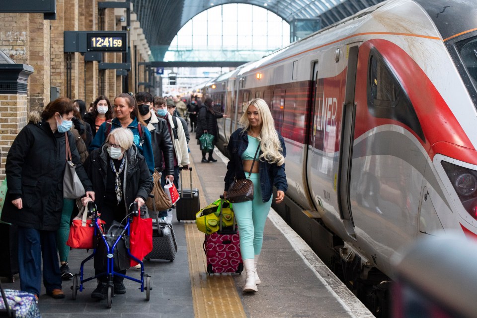 As many as 10,000 Scots were expected to head over to England