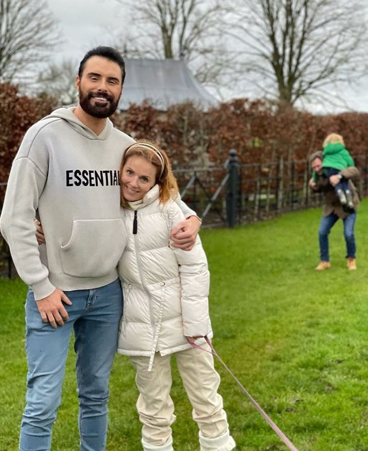 Rylan posted a sweet shot with his buddy Geri during the holidays