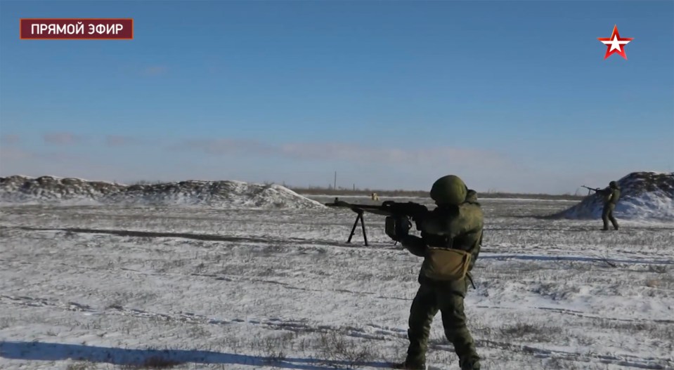 Putin's forces have been practicing their "tactical shooting skills" ahead of the new year