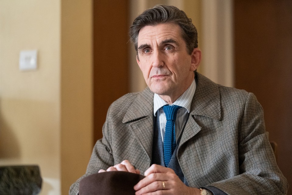 Stephen McGann is an English actor