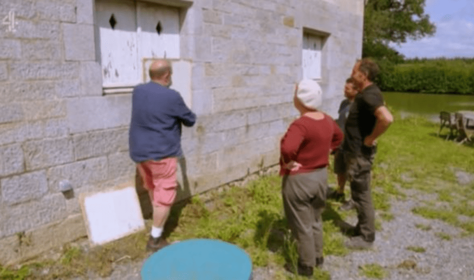 Angel wanted the outside of the Chateau re-rendered which would carry on from the roof slating