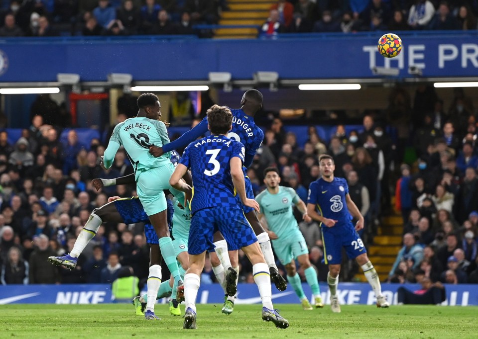 Welbeck headed home an added-time equaliser to stun Chelsea in West London