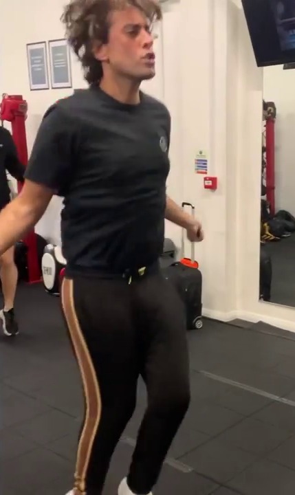 A more recent clip then shows him skipping as his workouts continued