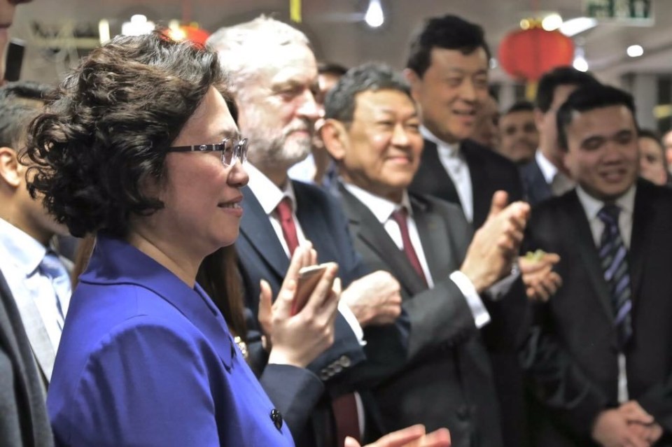 Ms Lee rubbing shoulders with Jeremy Corbyn