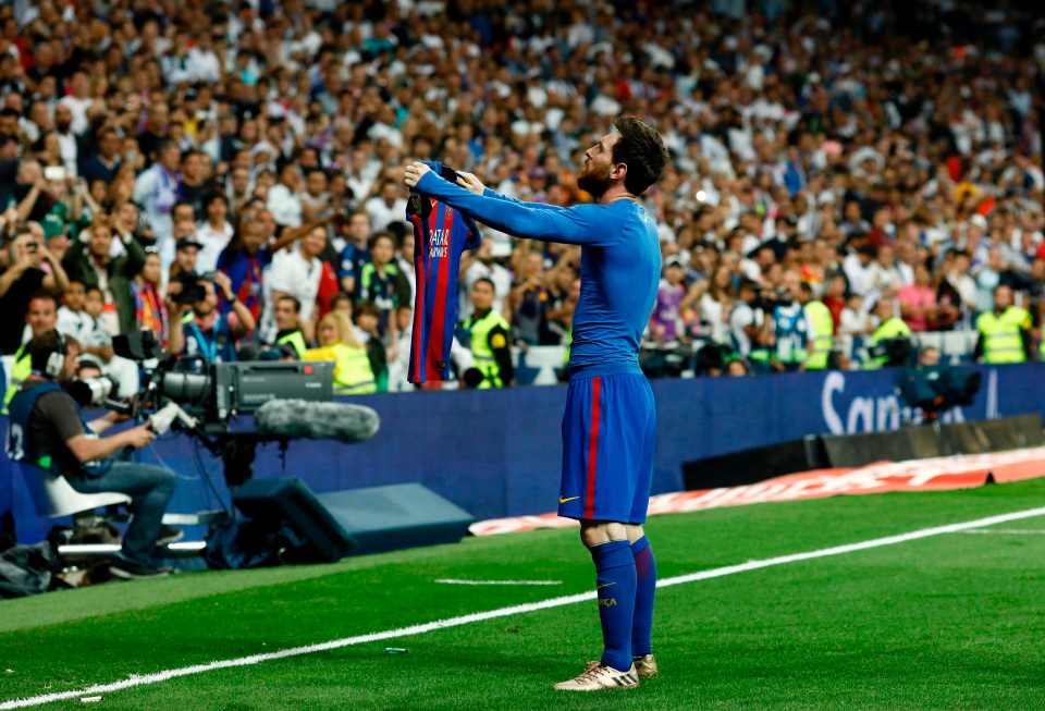 He mocked Lionel Messi's famous shirt celebration