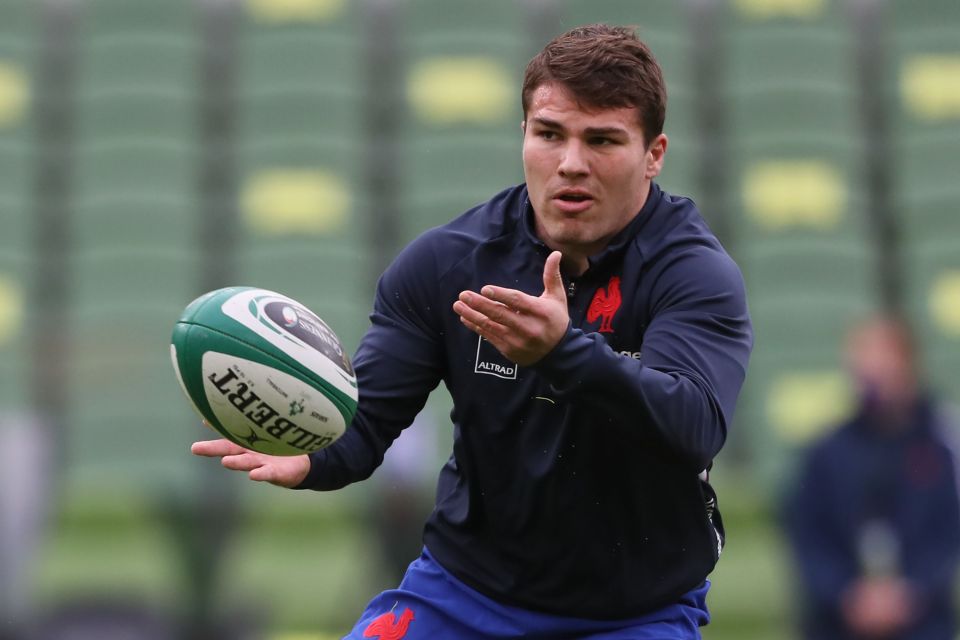 Antoine Dupont could captain France in Charles Ollivon's absence