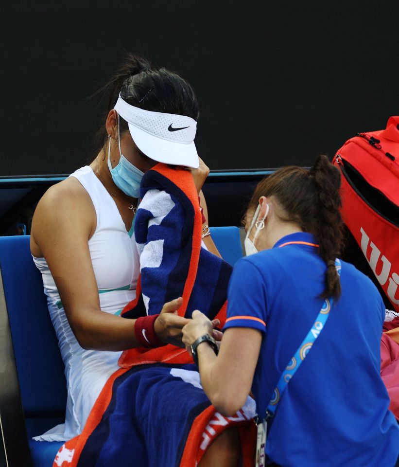 Emma Raducanu had to pause for a medical timeout in her Australian Open game