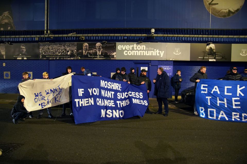 There were more angry protestors outside Goodison Park on Wednesday night