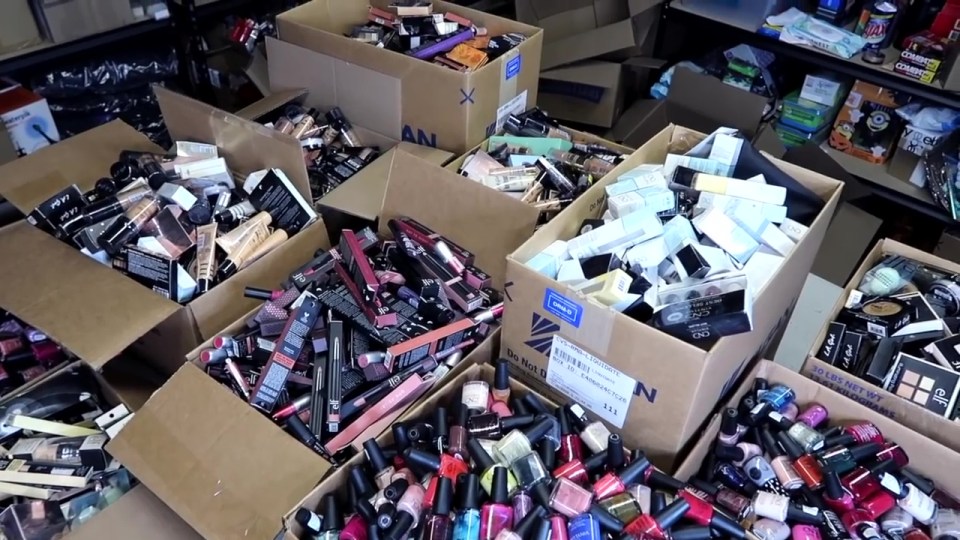 The pallet included 30 boxes stuffed full of beauty products