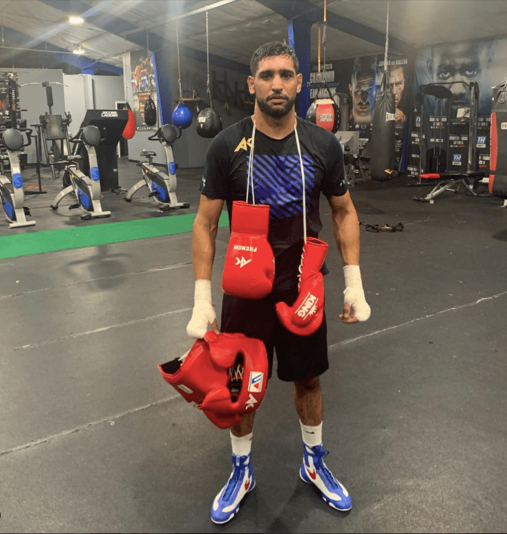 Amir Khan training for his fight with Kell Brook