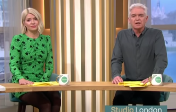 Holly Willoughby and Phillip Schofield interview 'Britain's strictest teacher'