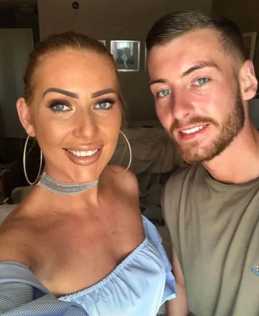 Estelle with her husband Mike, 26, before her cancer returned