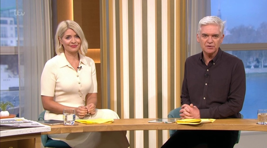 Holly Willoughby made an awkward gaffe on today's This Morning