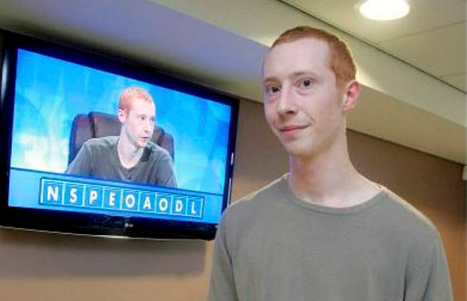 Jailed pervert Craig Chittenden watches himself on Countdown