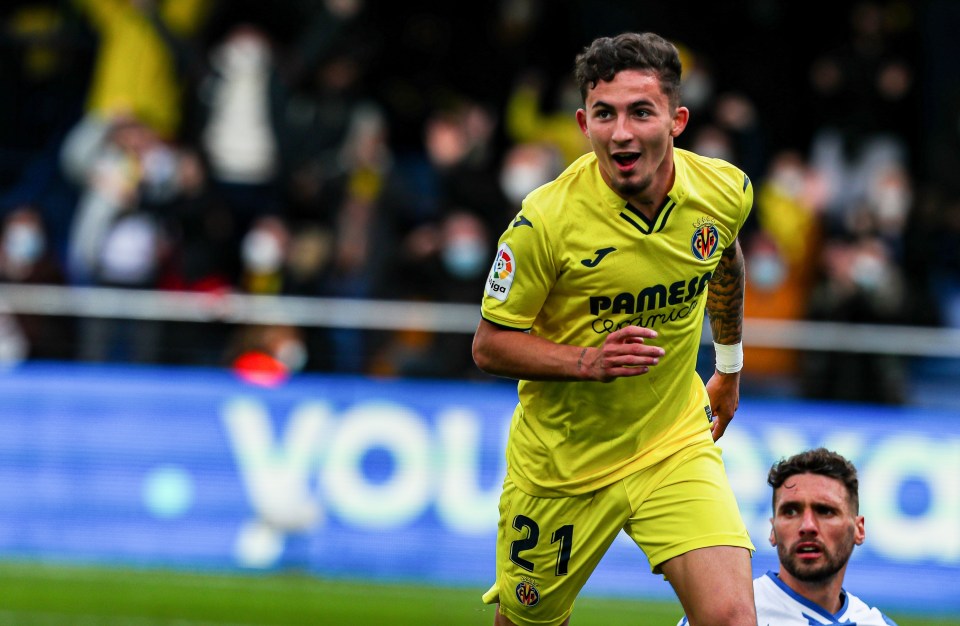 Yeremi Pino has earned rave reviews since making his professional debut for Villareal in October 2020