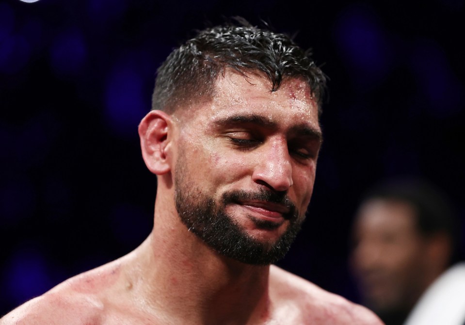 Amir Khan has a deadline to exercise his Kell Brook rematch clause