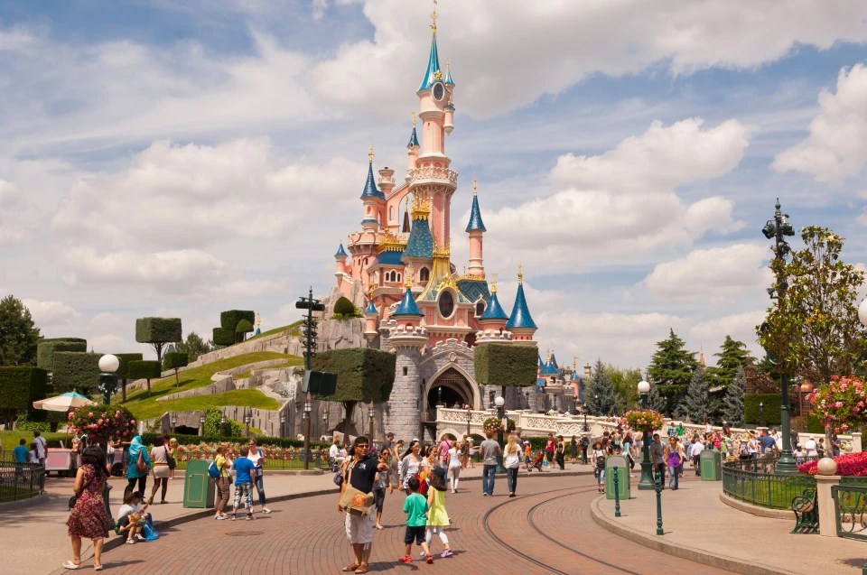 A Disney expert has shared the most time-saving tip for getting families through ride and restaurant queues