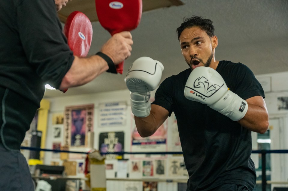 Keith Thurman training for his return