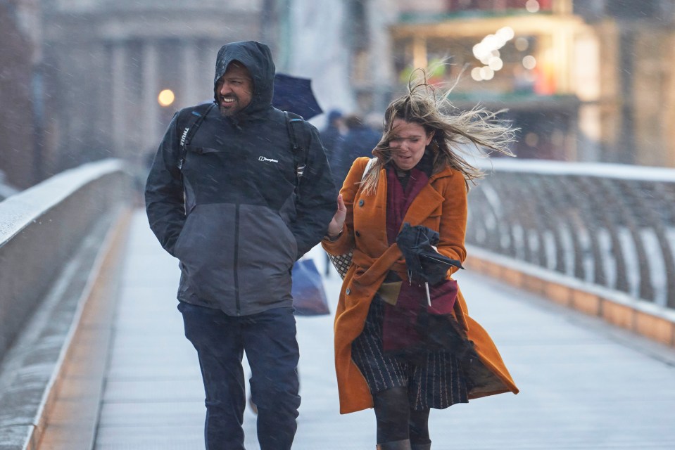 Londoners brave the treacherous winds