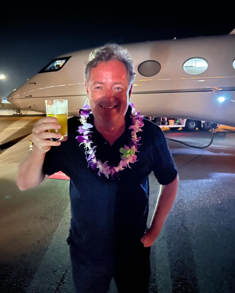 Piers Morgan 'partied' on tarmac at Hawaii airport before jetting to Australia