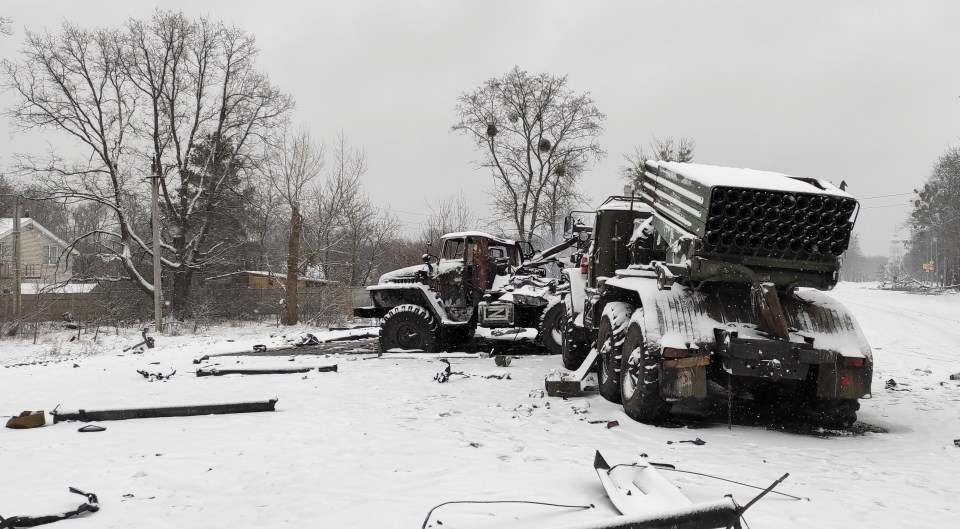 Snow has swept into the city of Kharkiv