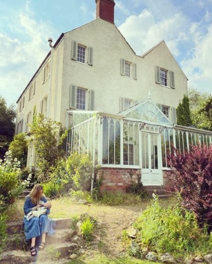 Peaky Blinders star Sophie Rundle showed off her huge countryside home