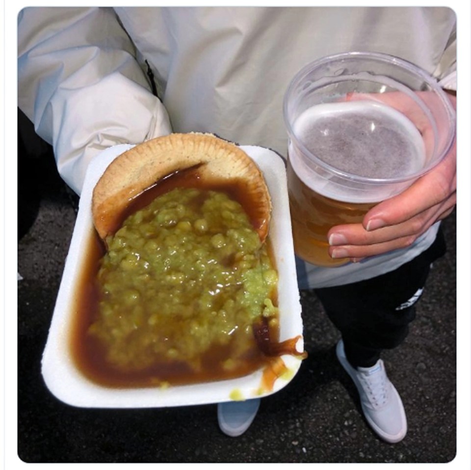 This Manc-y pitchside pie looks like it’s drowning in peas and gravy